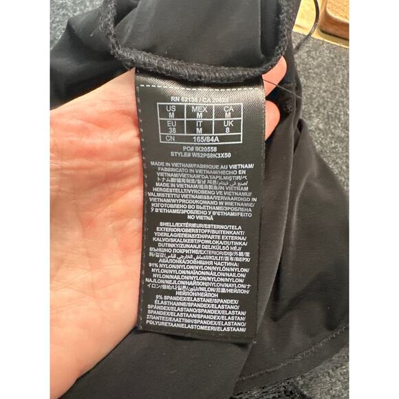 Guess Lace V Neck Bodysuit - Picture 3 of 7